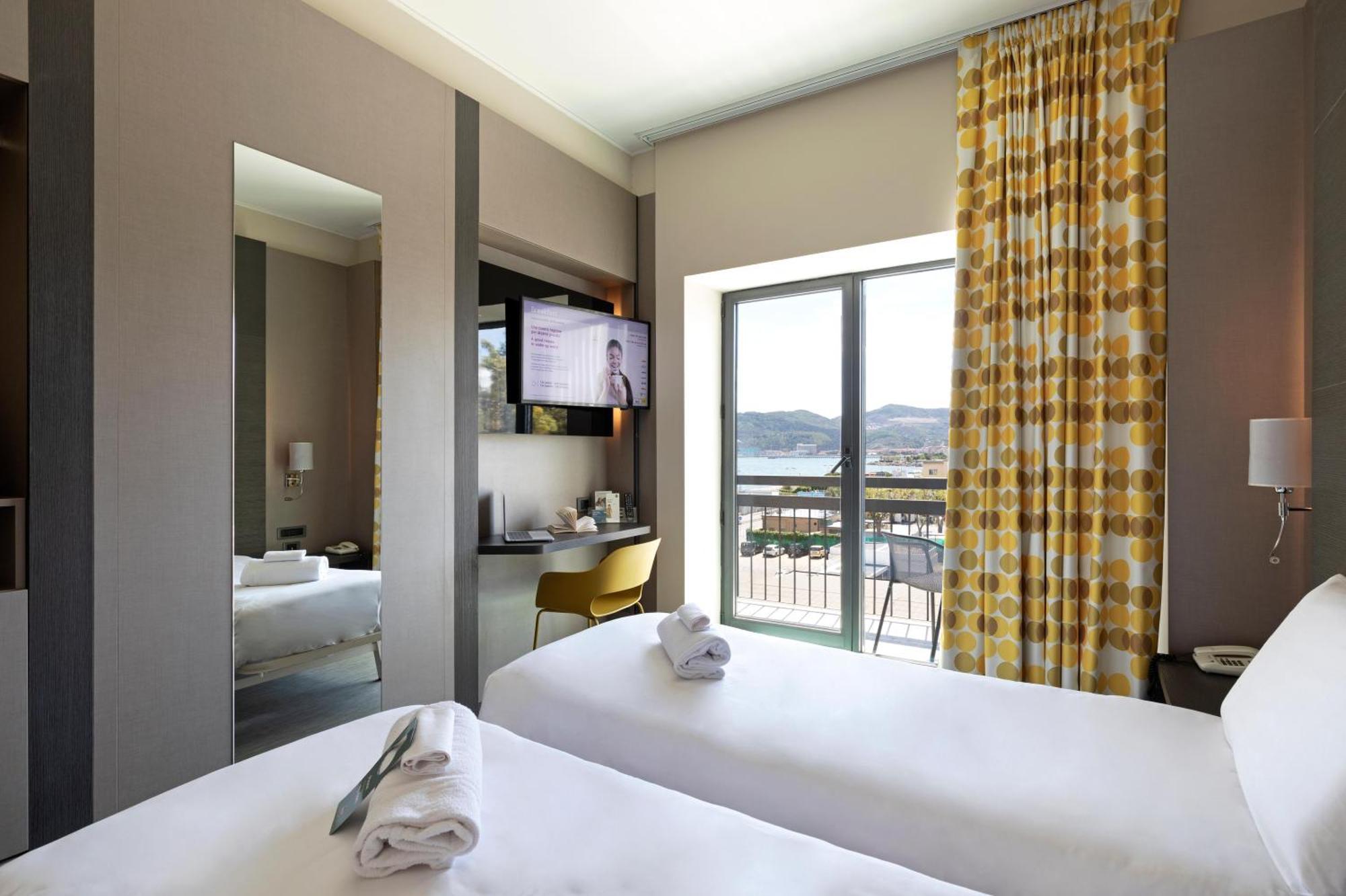 B&B Hotel Savona Eksteriør bilde